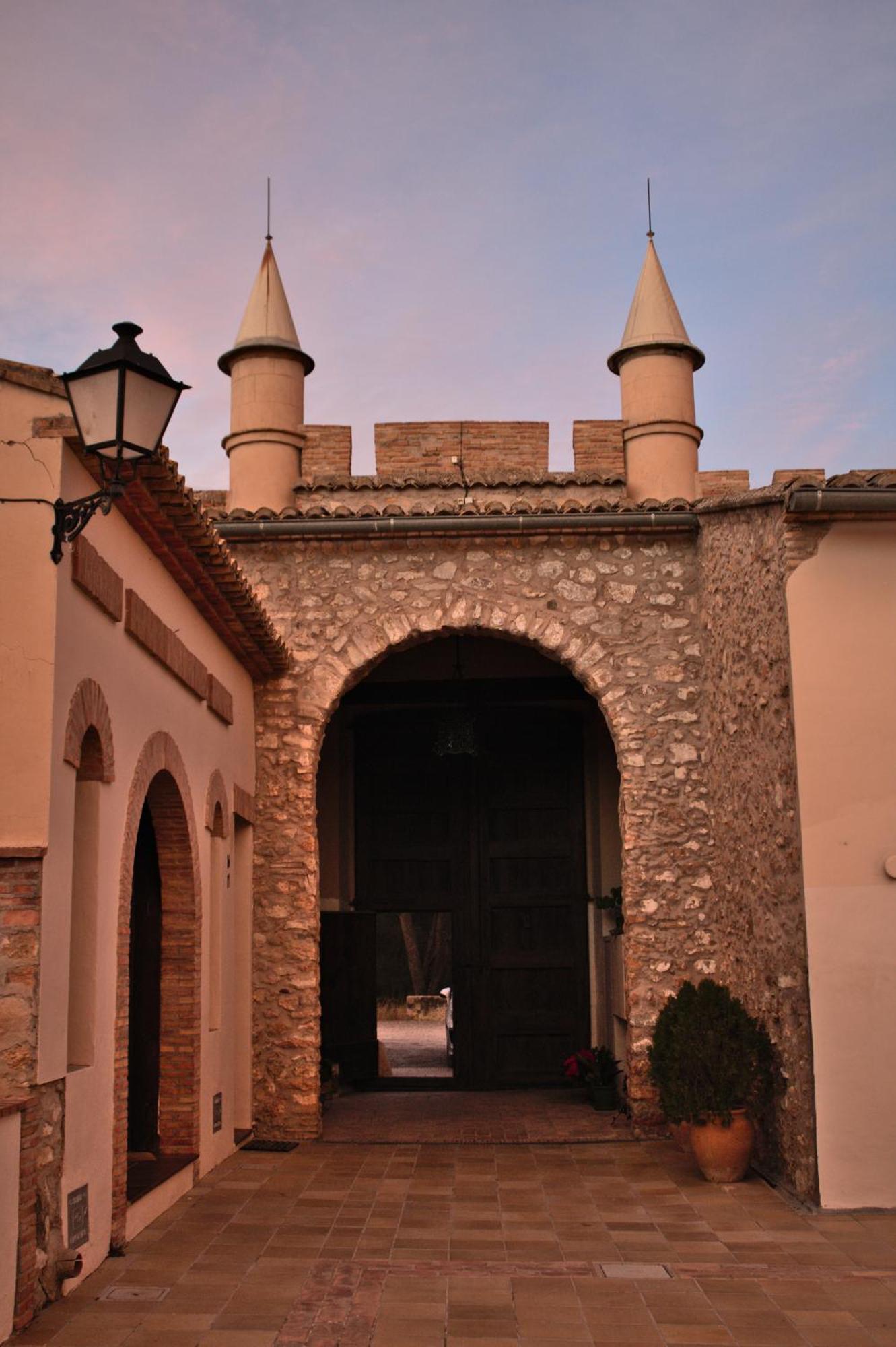 Castillo Con Piscina En Plena Sierra Calderona Segorbe Eksteriør bilde